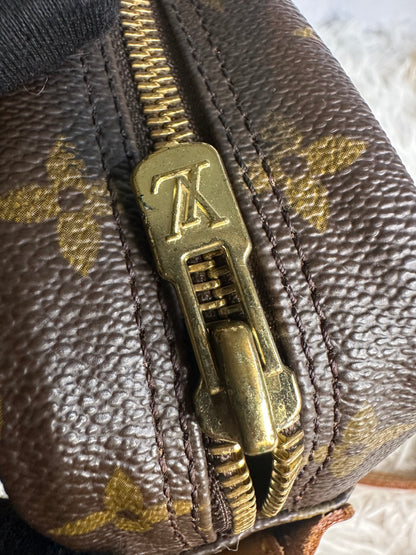 Louis Vuitton Vintage Jeune Fille MM